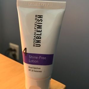 Rodan and fields shine free lotion- NEW